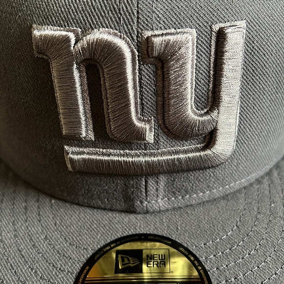 New Era Graphite New York Giants Fitted Hat NFL - Picture 4 of 11